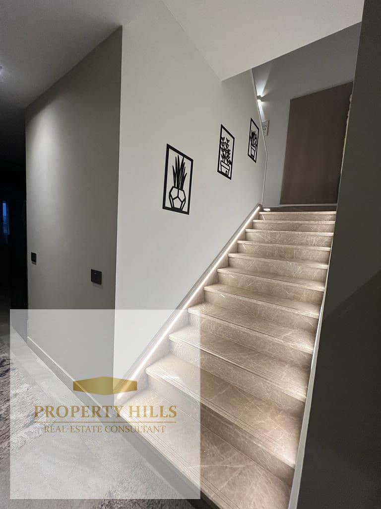 9 2e2182b0-edc0-41a8-b903-e10f9a53c7a4. jpeg