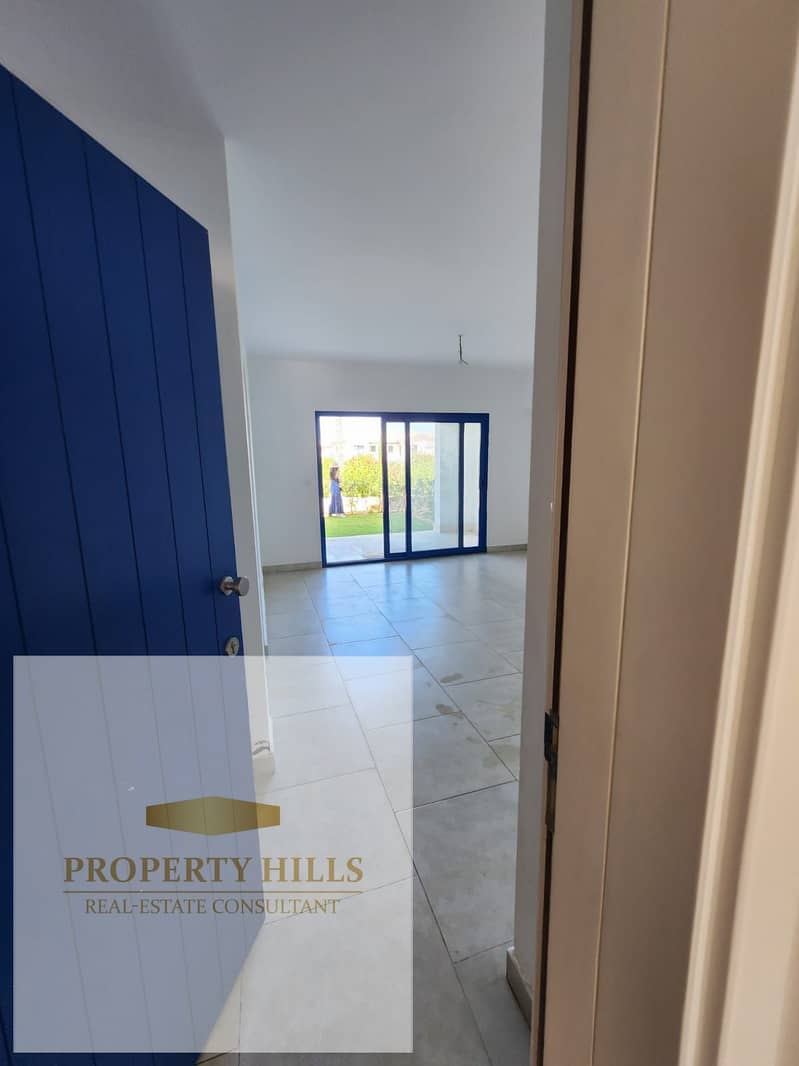 2 a25fd0f1-c6d1-4137-9f82-f3ee4b666a6e. jpeg