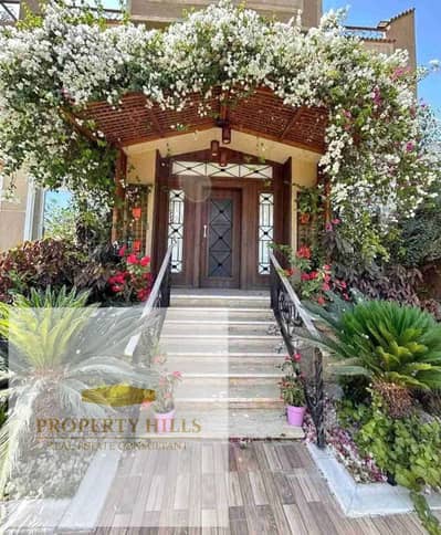 تاون هاوس 6 غرف نوم للبيع في القاهرة الجديدة، القاهرة - 1000536590. jpg