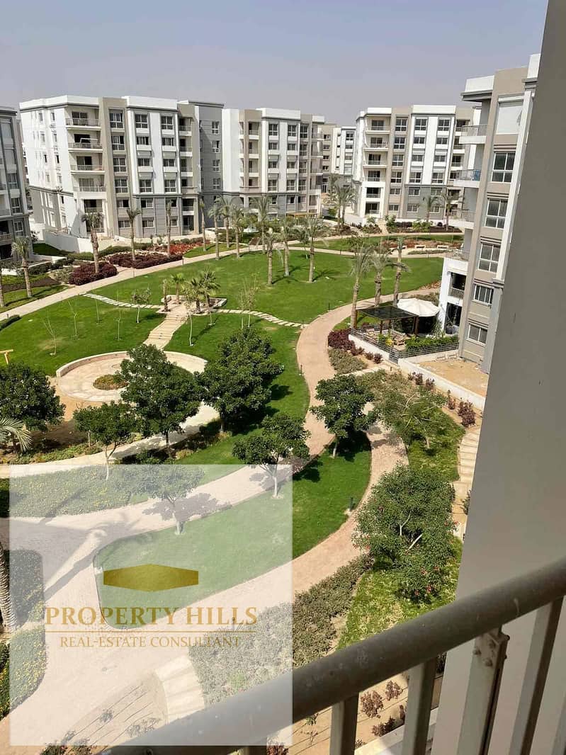 12 4259264f-4e23-40ce-a343-24ee06a5763d. jpg