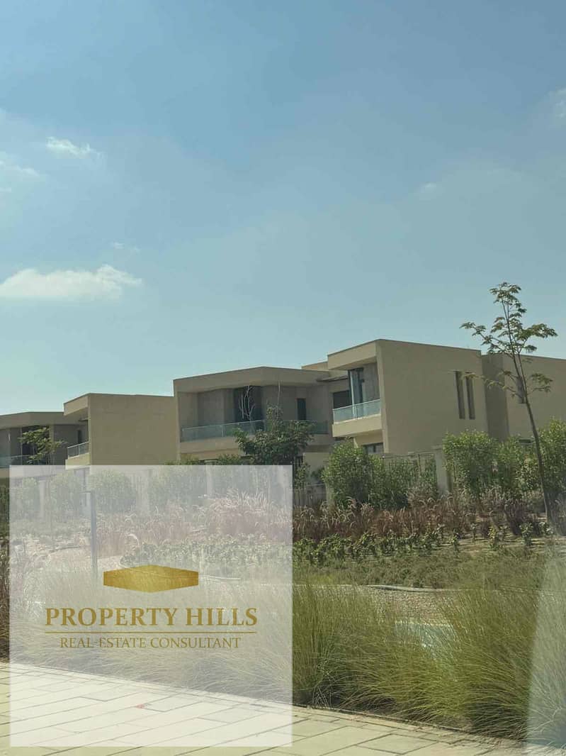 2 6bd9c200-bf9e-4408-b141-6a0ab0d2a4d2. jpg