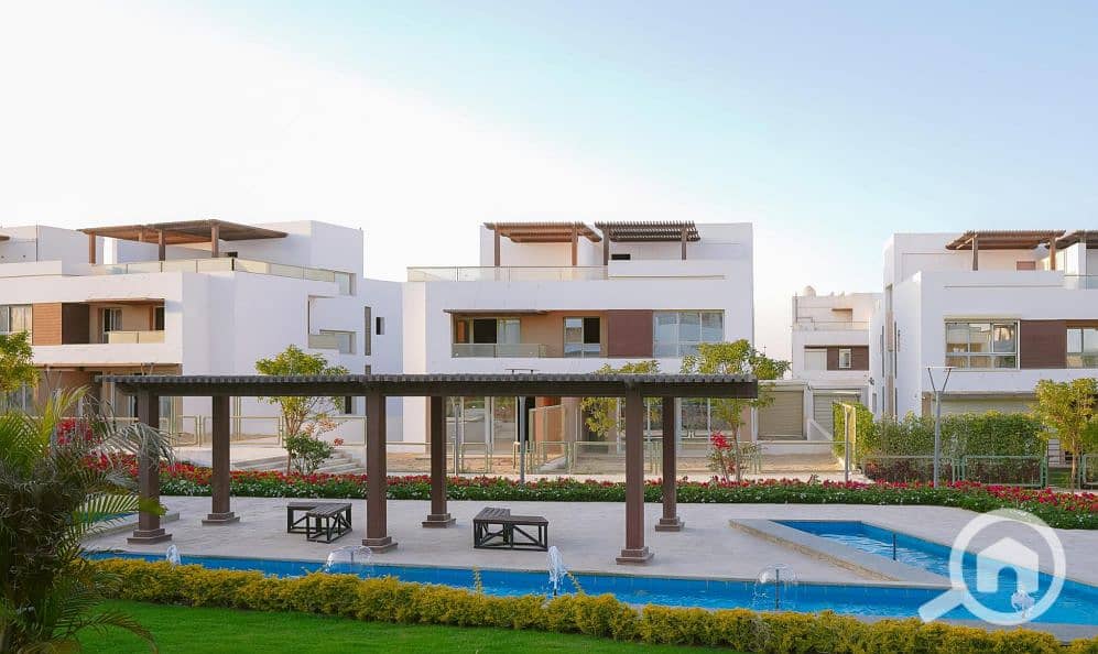 2 {E57BE7E6-46F2-43B6-875C-0F5EB64DA186}. png