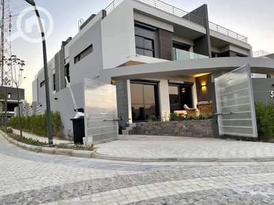 فیلا 6 غرف نوم للبيع في القاهرة الجديدة، القاهرة - WhatsApp Image 2026-02-08 at 1.54. 42 PM (5). jpeg