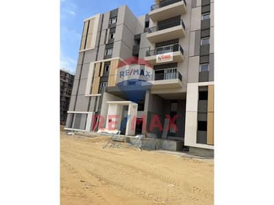 3 Bedroom Apartment for Sale in Mostakbal City, Cairo - 0b5c0f34-6d38-446f-a986-8be8589d5787. jpg