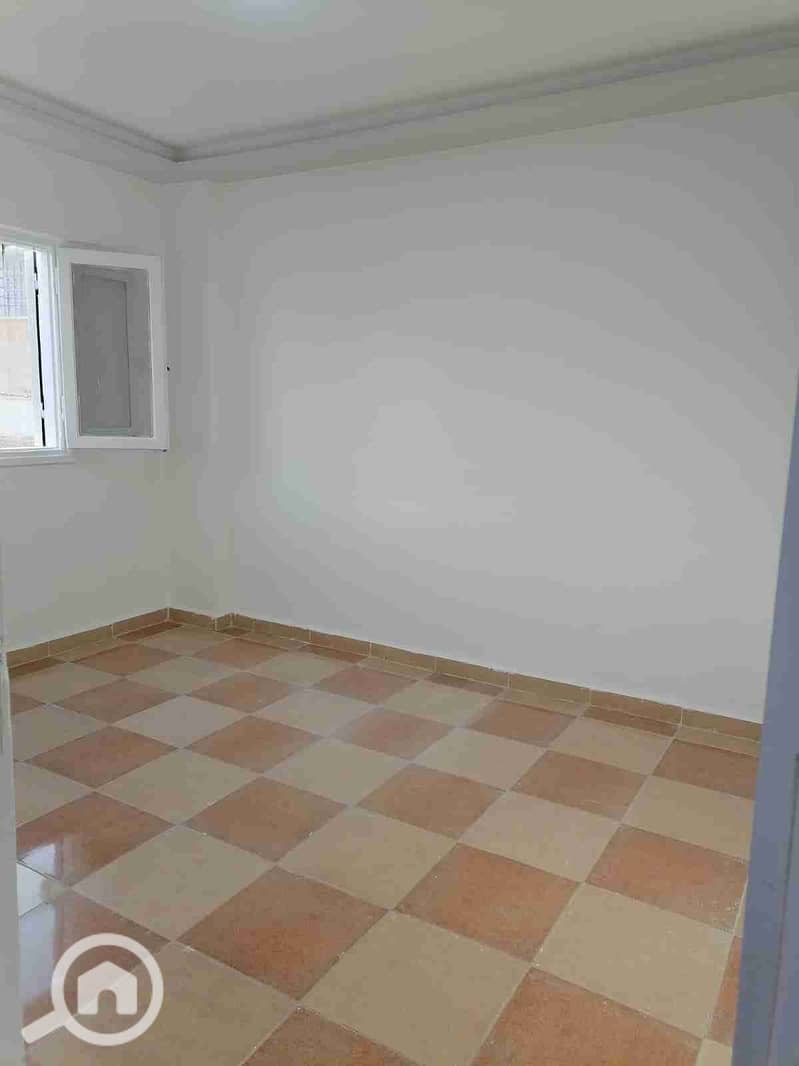 9 1000487280. jpg