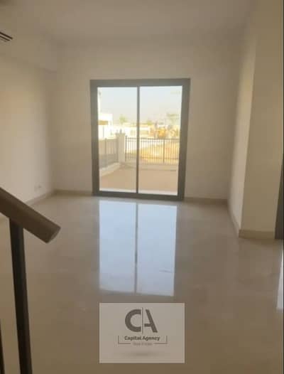 تاون هاوس 3 غرف نوم للبيع في الشيخ زايد، الجيزة - 550. PNG