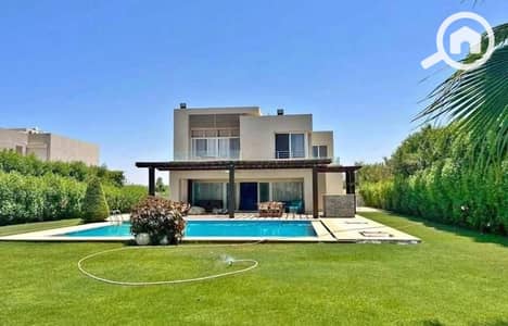 6 Bedroom Villa for Sale in 6th of October, Giza - llslsls. jpeg