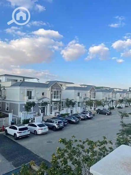 4 Bedrooms 210 sq.M Villa for sale 25,000,000 EGP in Aliva mostakbal city, Mostakbal City, Cairo