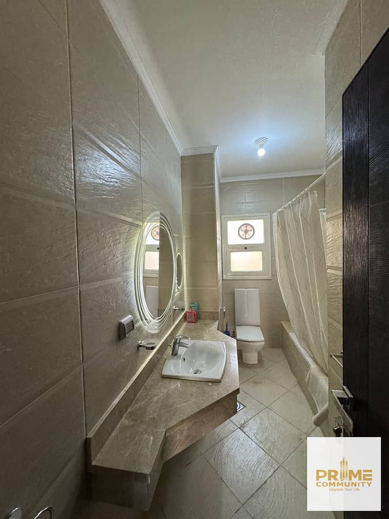 Twin house fully finished ultra super lux for rent in prime location in grand heights northern expansion 6 October city - Mehr