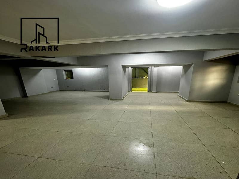 A 175m commercial shop in Sheraton suitable for any activity or for companies. - Widok 4
