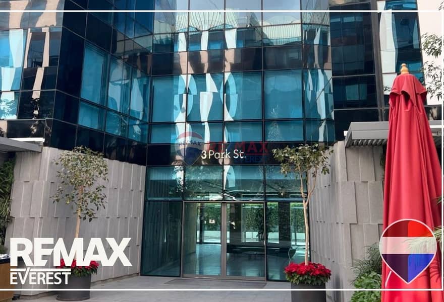 126 SQM Office For Rent in Park ST. -Plaza View - Widok 4