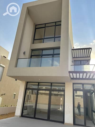 5 Bedroom Villa for Sale in Ain Sukhna, Suez - WhatsApp Image 2026-02-09 at 5.47. 29 PM. jpeg