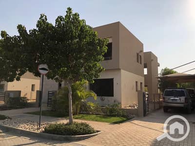 4 Bedroom Villa for Sale in 6th of October, Giza - IMG-20250611-WA0010. jpg