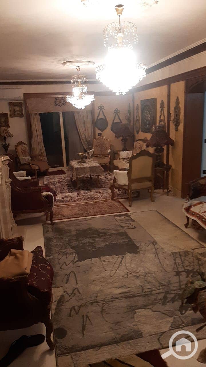 For sale, a 230 sqm apartment in Zahra Maadi, a prime location in the sixth sector, super lux, with a distinctive facade overlooking the garden. – pohled 2