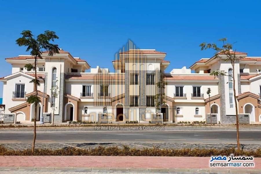 Twin house with special finishes for sale in Al Maqsad Compound, old contract - Widok 2