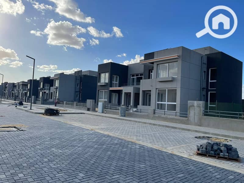 15 WhatsApp Image 2022-11-29 at 12.41. 35 PM (1). jpeg