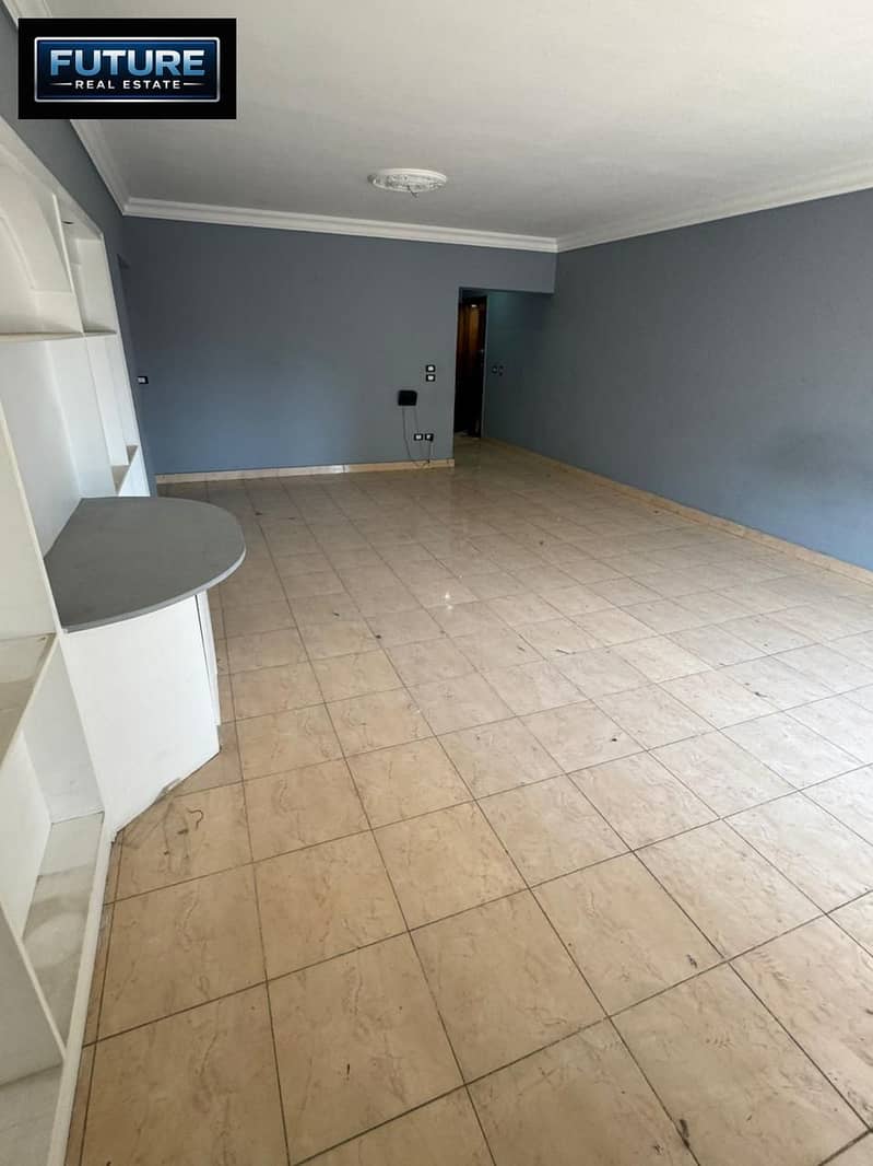 160 m apartment in Grand City compound in Zahra Al-Maadi near Carrefour – pohled 4