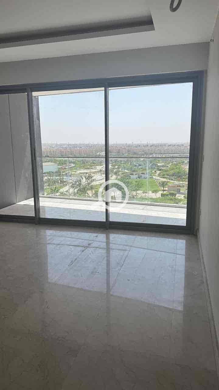 2 9e684f9e-669d-4de6-a899-15269c2d2e25. jpg