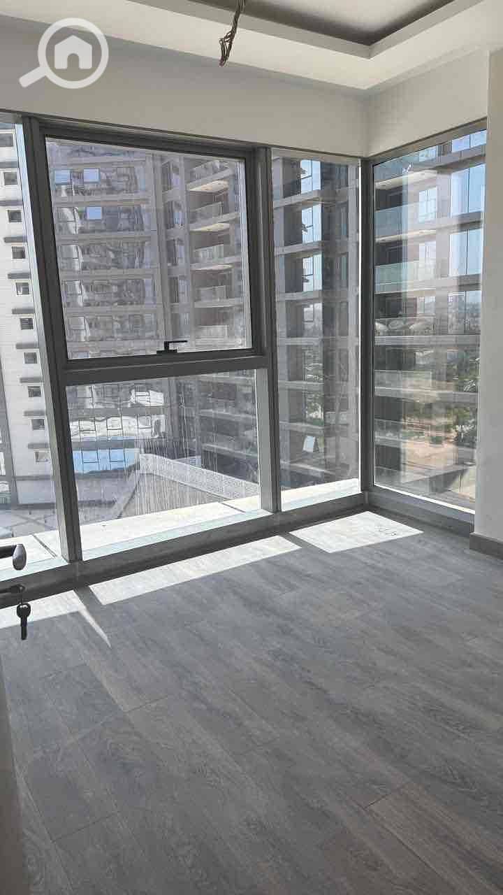 4 e5adaef4-08ab-4247-a886-dd7266e56e77. jpg