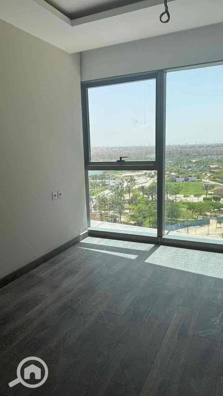 5 387a335f-76c3-47e2-9a11-efc25c9d4222. jpg