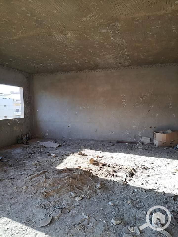 8 WhatsApp Image 2026-02-09 at 18.51. 09. jpeg