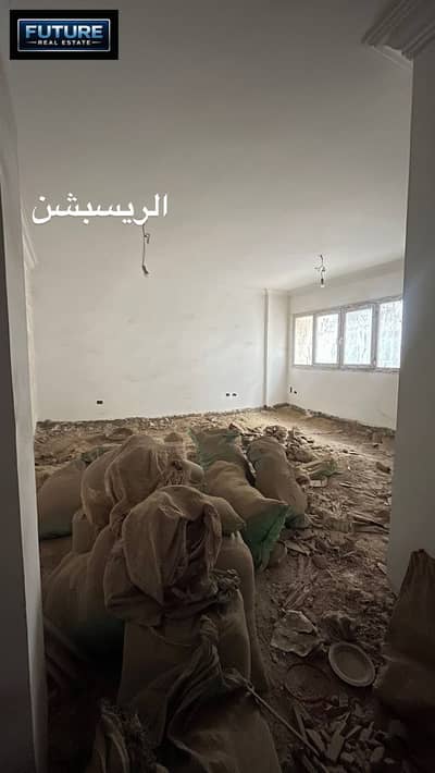 2 Bedroom Apartment for Sale in Zahraa Al Maadi, Cairo - WhatsApp Image 2025-12-14 at 10.25. 27. jpeg 2 Bedroom Apartment for Sale in Zahraa Al Maadi, Cairo - WhatsApp Image 2025-12-14 at 10.25. 27. jpeg