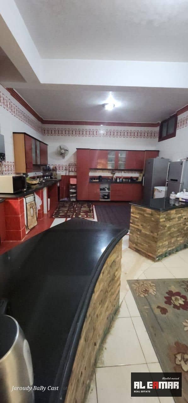 8 3ca9c47c-fbf3-4e36-afdb-ce621b6e95fa. jpeg