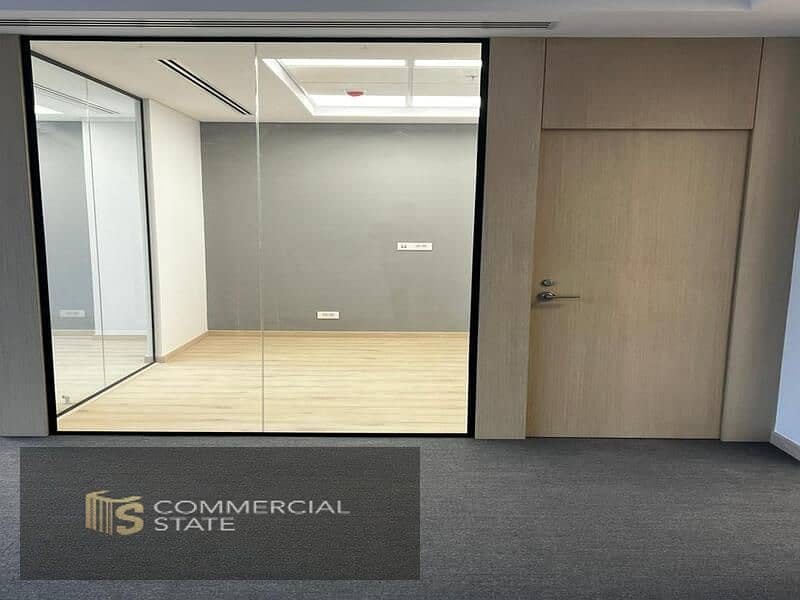Finished Office 96m at Cairo Festival City for Rent -New Cairo - Widok 3