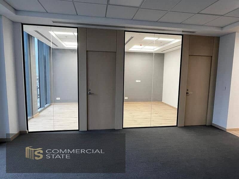 Finished Office 96m at Cairo Festival City for Rent -New Cairo - Widok 4