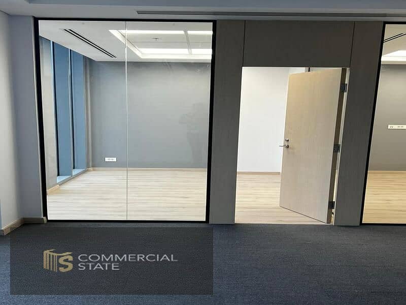 Finished Office 96m at Cairo Festival City for Rent -New Cairo - Widok 5