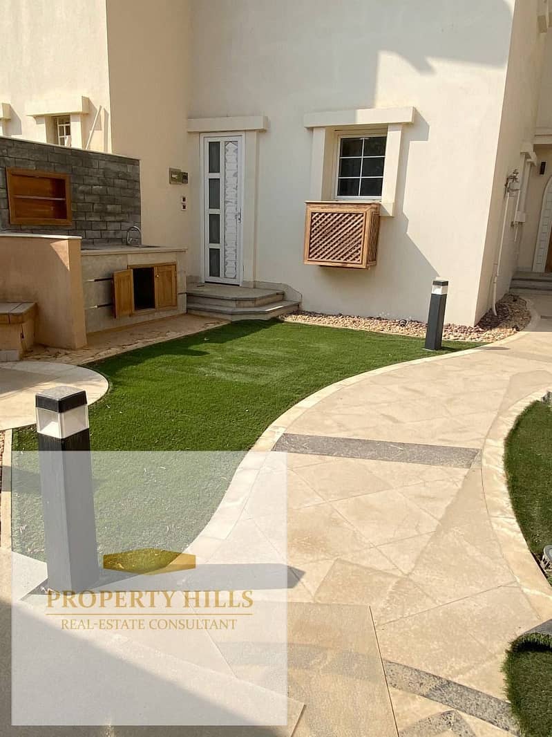 Townhouse for sale in the heart of Sheikh Zayed In Tawny Hyde Park Compound, next to Hyper One - Widok 3