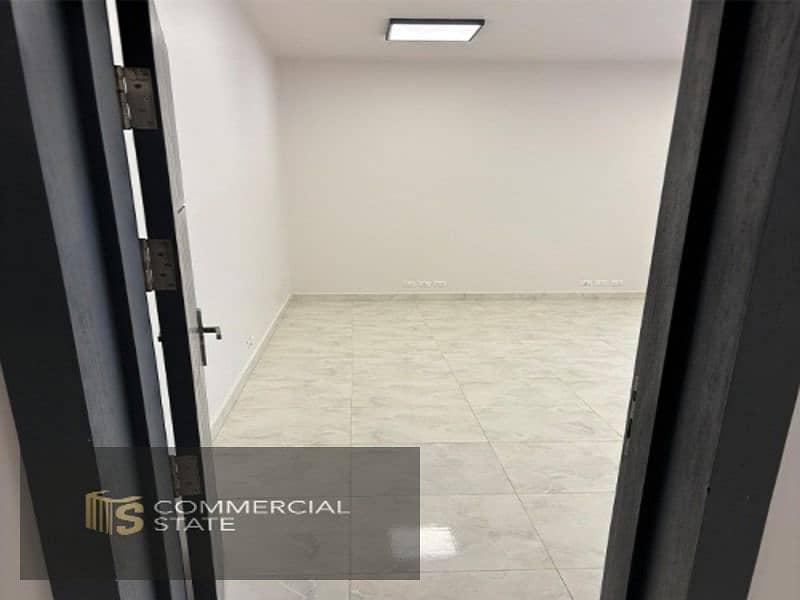 Ready to Move Office at Golden Square for Rent-New Cairo - Widok 5