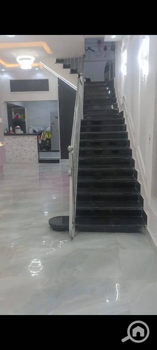 9 WhatsApp Image 2025-10-09 at 11.44. 54_02b0b9b0. jpg