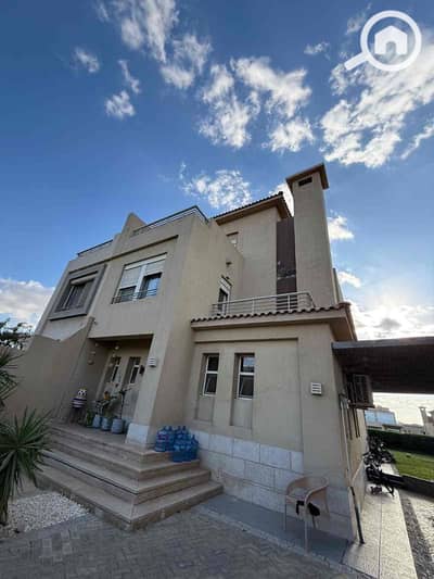 4 Bedroom Twin House for Sale in 6th of October, Giza - 0d22eec6-d41d-49f3-a0d8-842f307e1518. jpg
