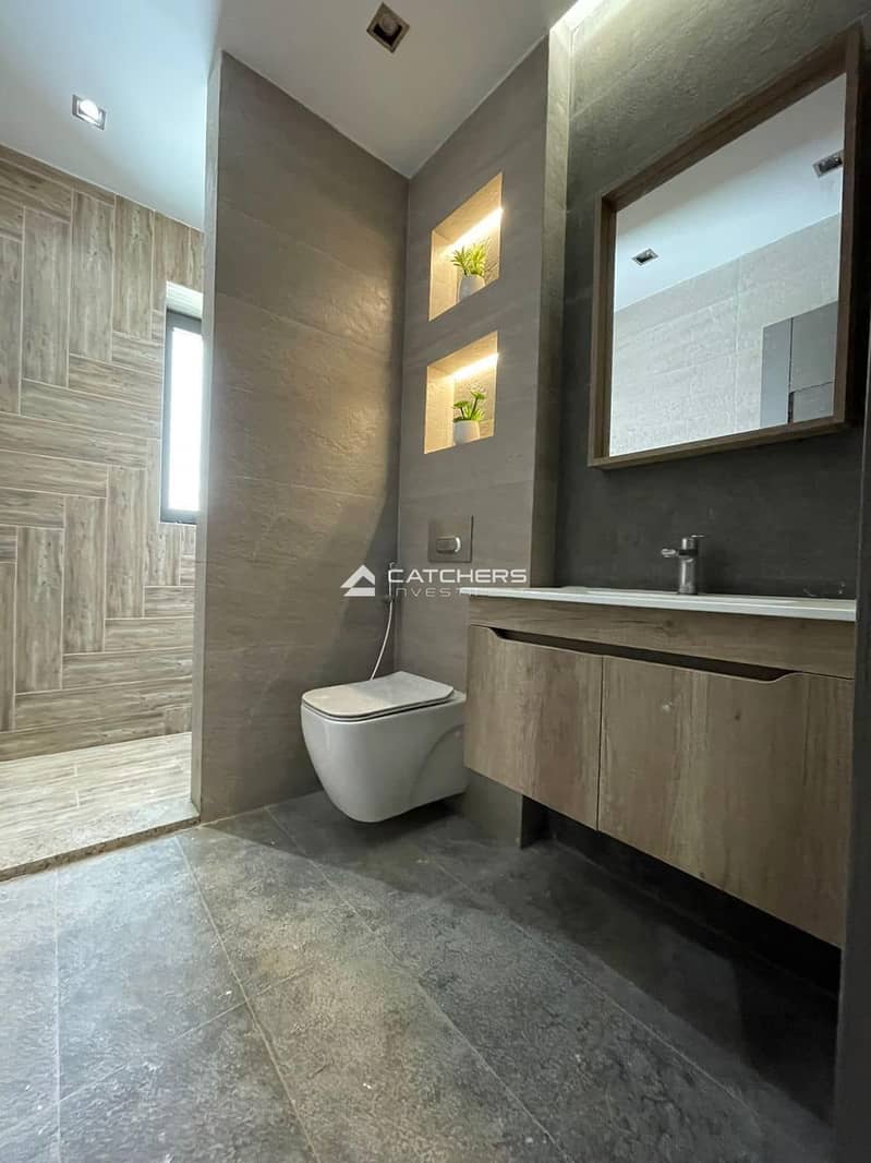 8 448867087_122153286788133758_1194540932141987939_n. jpg