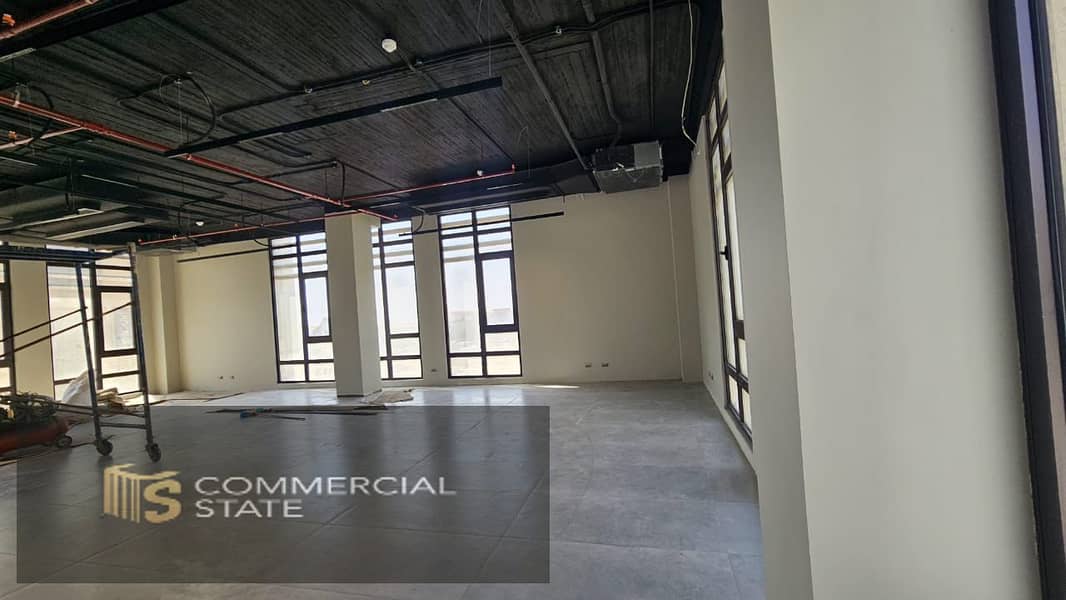 Finished Office at District 5 for Rent-New Cairo - Ansicht 4