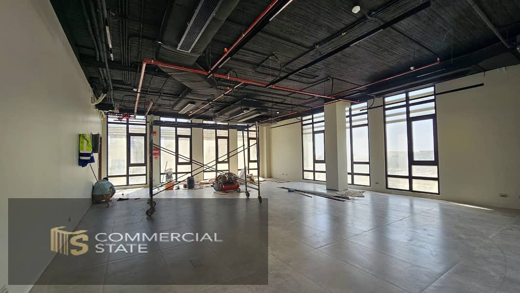 Finished Office at District 5 for Rent-New Cairo - Ansicht 5