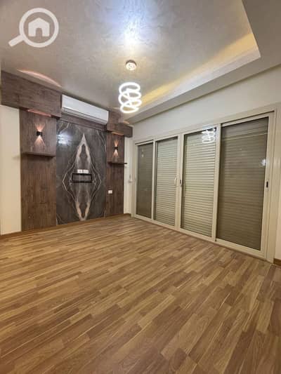 شقة 2 غرفة نوم للايجار في الشيخ زايد، الجيزة - WhatsApp Image 2026-02-12 at 12.26. 13 PM (1). jpeg