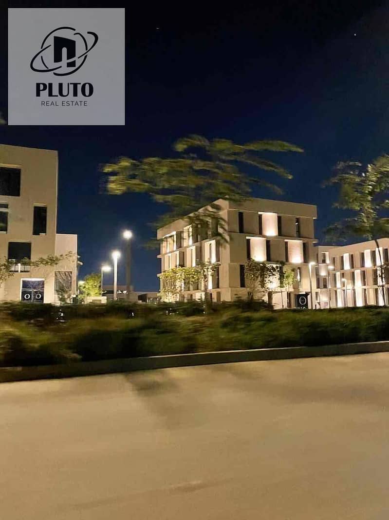 3 33b38180-19bc-4f3d-83a4-9ad57e3b91bc. jpg