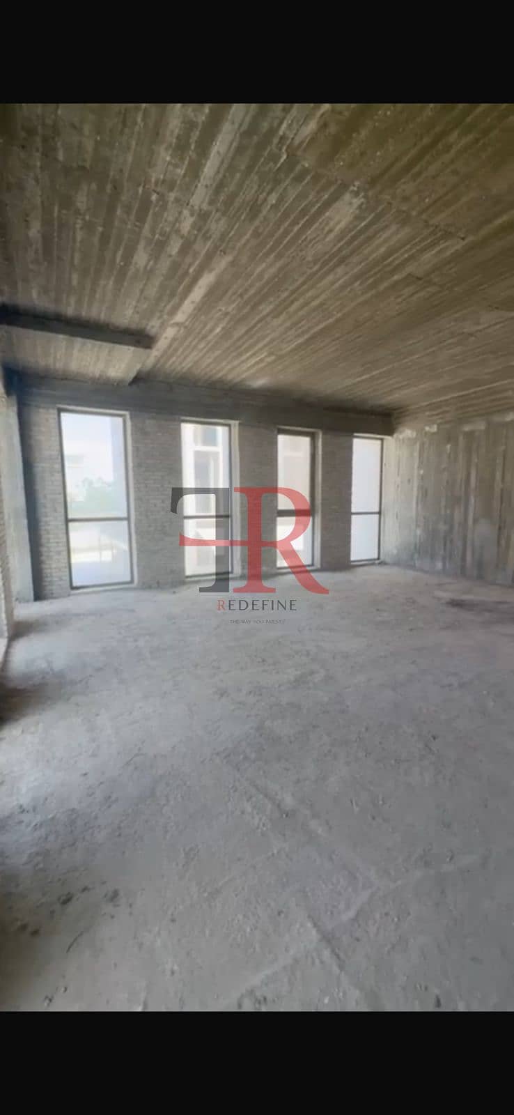 Office ready for leasing in the place mivida compound new cairo - Widok 4
