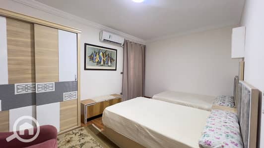 شقة فندقية 3 غرف نوم للايجار في كفر عبدو، الإسكندرية - IMG-20250704-WA0006. jpg