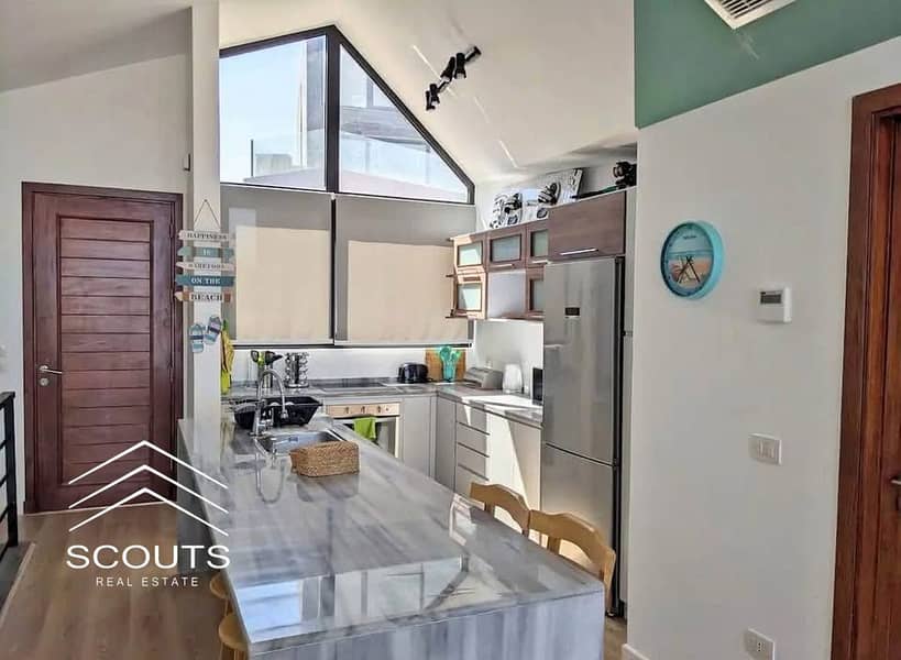 9 564266526_1452633175818975_1984966185474822175_n. jpg