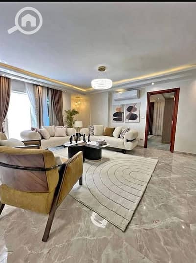 فلیٹ 3 غرف نوم للبيع في حدائق اكتوبر، الجيزة - 583044526_122203097978301051_3512681332505472130_n. jpg