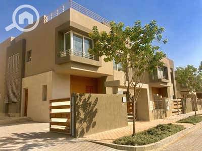 5 Bedroom Twin House for Sale in 6th of October, Giza - WhatsApp_Image_2021-12-17_at_1.32. 08_PM__1_. jpeg