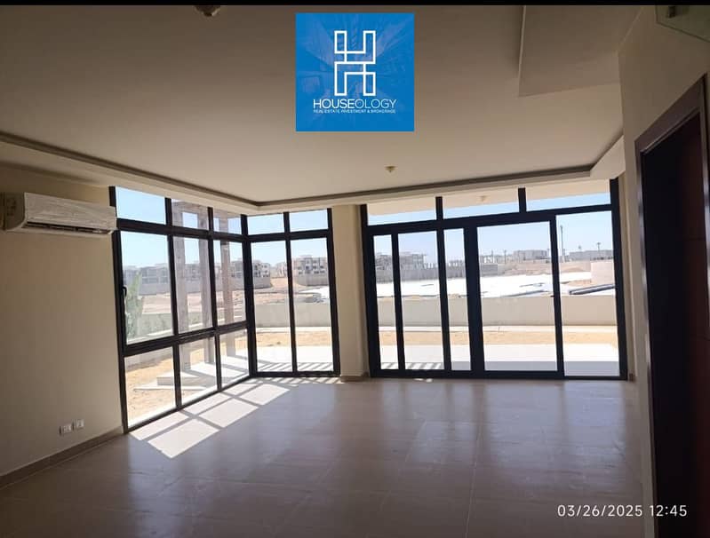 Senior chalet for sale in Azha Sokhna, first row lagoon, immediate delivery, furnished in the best location in TUCANA VILLAGE stage. – pohled 2