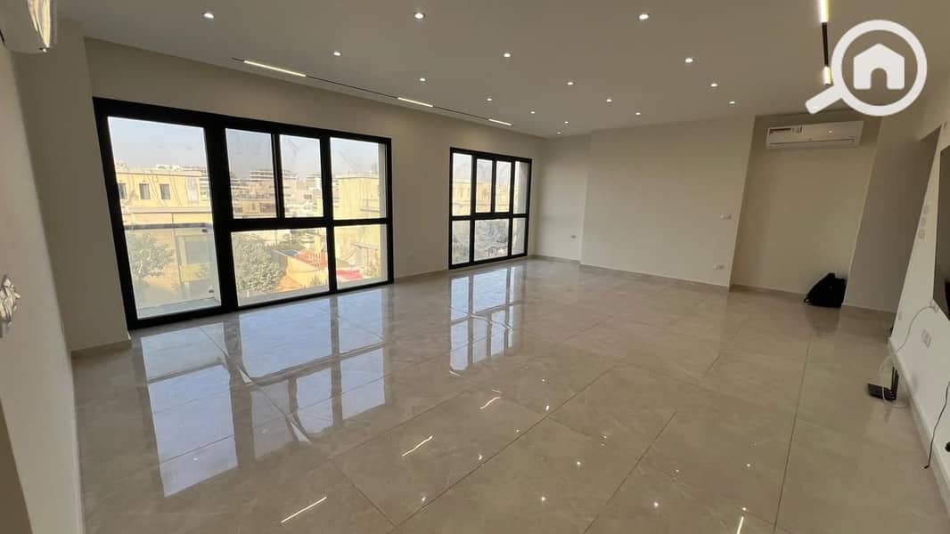 For Rent in Sky Condos – 186 sqm – 3 Bedrooms – North Facing with Open View & Hotel Finishing - Bild 2