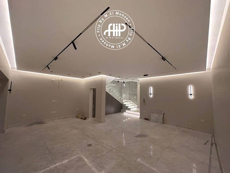 Pyramids View Townhouse Fully Finished For Sale In The Crown 215M - Ansicht 2