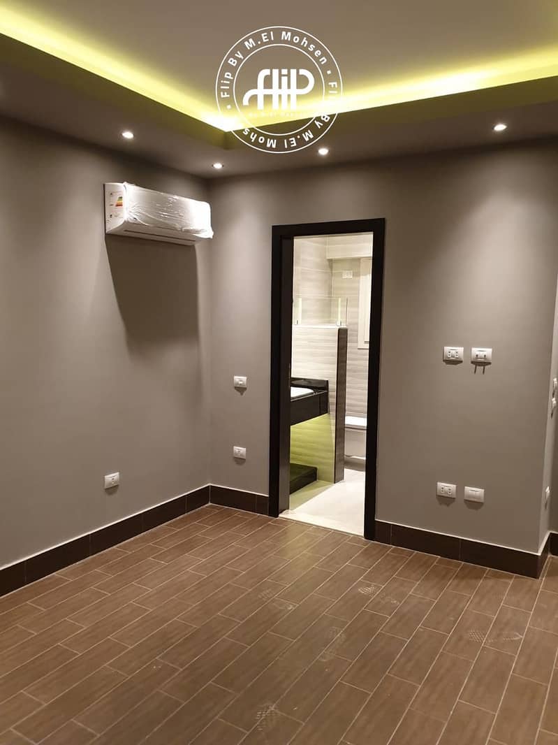 Very Prime Location Villa For Sale In Giza Plateau – další