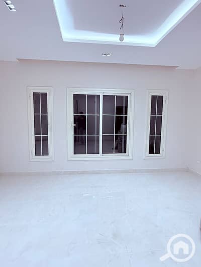 3 Bedroom Apartment for Rent in New Cairo, Cairo - 92a41f6b-b7bd-4303-becc-eb0114a1ce43. jpg 3 Bedroom Apartment for Rent in New Cairo, Cairo - 92a41f6b-b7bd-4303-becc-eb0114a1ce43. jpg