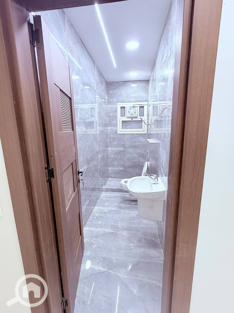 Apartment for rent in Al Mostashareen North Compound, first occupancy, located behind Future University and on Tahrir Axis, opposite Maxim Mall Compou – pohled 6